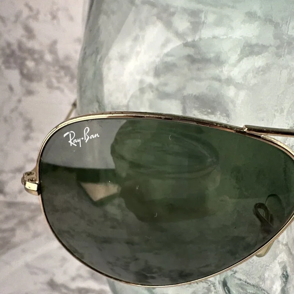 Ray Ban Vintage Aviator Large Gold Metal Sunglasses RB8026 Made‎ in Italy